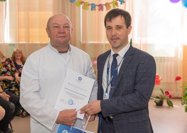 Калининская АЭС поздравила медработников Удомли с профессиональным праздником