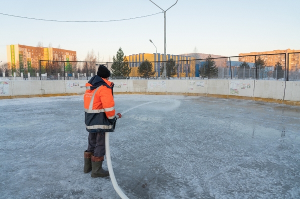 В ФОСК Калининской АЭС начался процесс заливки катка