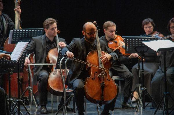 Прославленный оркестр «Musica Viva», Калининская АЭС и программа «Территория культуры Росатома» поздравили женщин Удомли с Международным женским днём