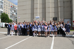 Общегородская торжественная линейка отгремела в Удомле