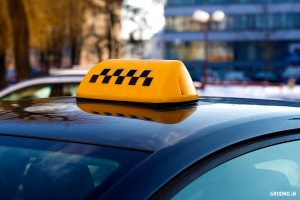 Сотрудники Госавтоинспекции проведут рейд по проверке водителей легковых такси.