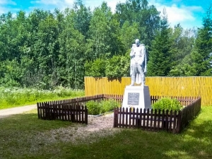 В июне 2020 года подрядчиком ООО &laquo;Измельчитель&raquo; на территории Молдинского, Мстинского, Центрального, Рядского территориальных отделов УГО в местах расположения памятных мест округа произведены работы  по покосу травы