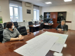 Глава Удомельского городского округа Рем Аркадиевич Рихтер назначил нового директора Муниципального казенного учреждения культуры &quot;Удомельская централизованная библиотечная система&quot; Наталью Сергеевну Арипову.