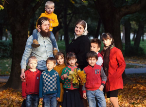 В Тверской области стартовал прием заявок на Всероссийский конкурс &laquo;Семья года &mdash; 2023&raquo;