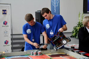 Экскурсия по IT-CUBE и технопарку на форуме &laquo;Энергия изменений&raquo;