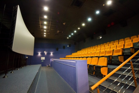 C 24 сентября кинотеатр "Панорама" в Удомле  снова работает!