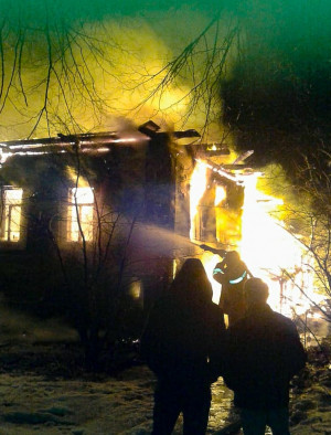 В огне погибли три человека