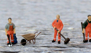 Требуются на постоянную работу