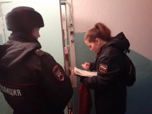 Инспекторы ГИБДД совместно с судебными приставами провели совместный рейд  по выявлению неплательщиков штрафов.