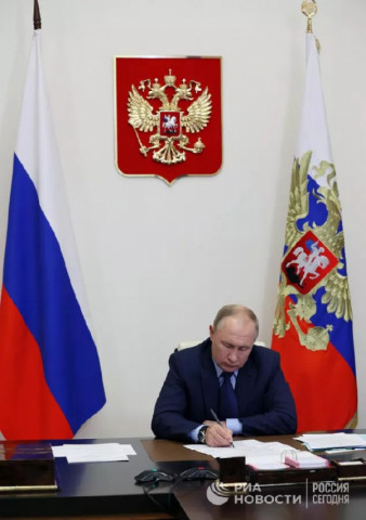 Путин подписал закон о федеральном бюджете до 2025 года