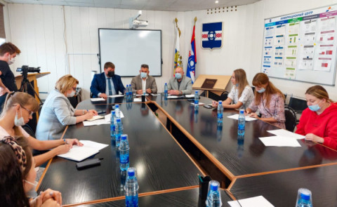 1 июля 2021 года в Администрации УГО состоялась пресс-конференция на тему &laquo;Вакцинация от коронавирусной инфекции (COVID-19) на территории Удомельского городского округа&raquo;