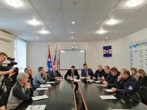 24.01.2020г. состоялось  заседание депутатской комиссии по вопросам  жилищно-коммунального хозяйства под председательством Давыдова Александра Александровича.