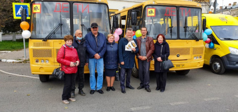 В Удомлю едут 3 новых школьных автобуса!
