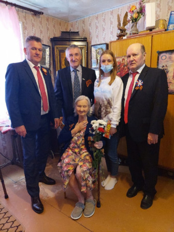 9 мая &mdash; это прежде всего праздник тех, кто в тяжелые годы Великой Отечественной войны защищал нашу Родину от фашисткого гнета