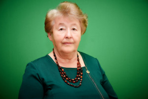 Имя на Доске почёта: Нина Крестенина