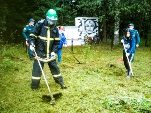 Проведён очередной субботник в деревне Верескуново.