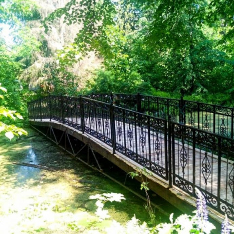 Произведён ремонт пешеходного мостика в деревне Ивановское