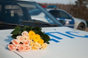 Отделение ГИБДД МО МВД России «Удомельский» поздравляет женщин с наступающим Международным женским днем 8 Марта!